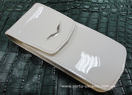 Продается чехол к Vertu Constellation Pure White