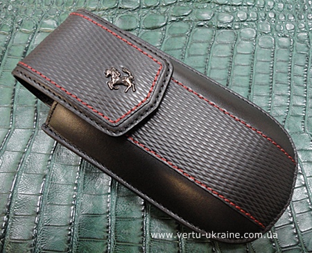 Продается чехол к VERTU Ascent Ti Ferrari Rosso/Assoluto/Nero